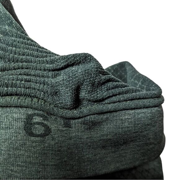 LULULEMON In the Flow Green Capri Leggings 6 - Picture 5 of 6